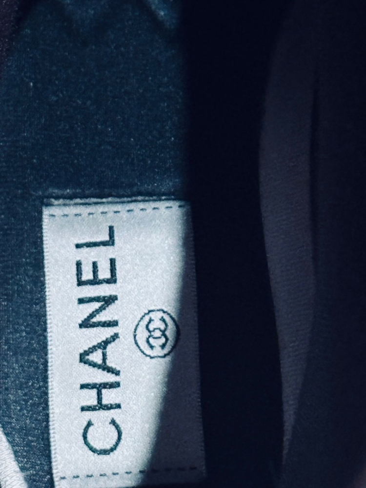 Chanel Black Caoutchouc CC Logo Rubber RainBoots 37