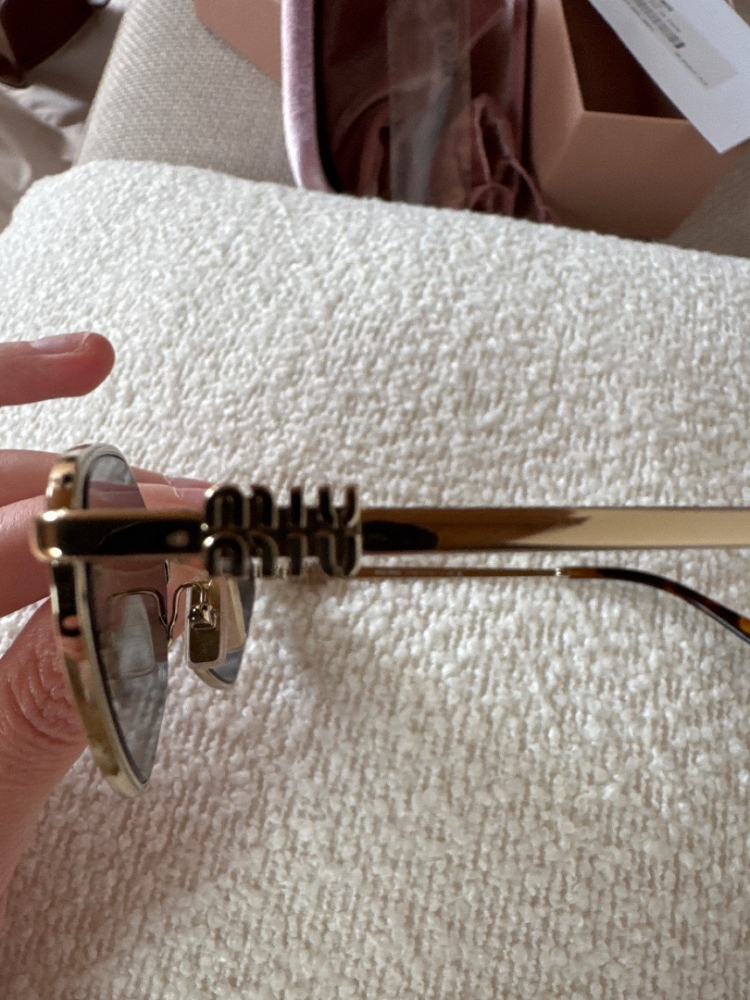 Miu Miu Lunettes de soleil