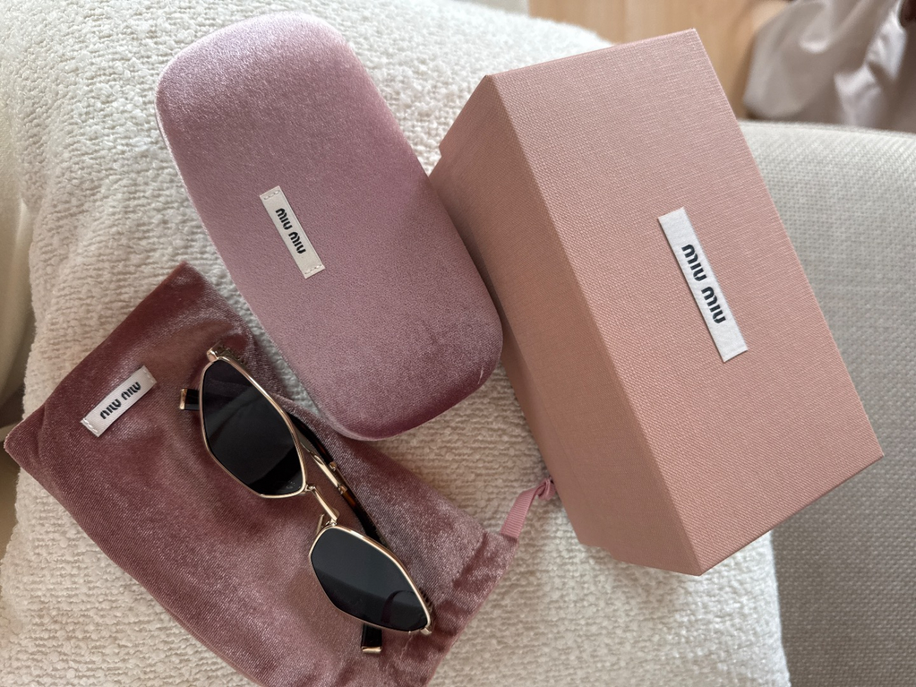 Miu Miu Lunettes de soleil