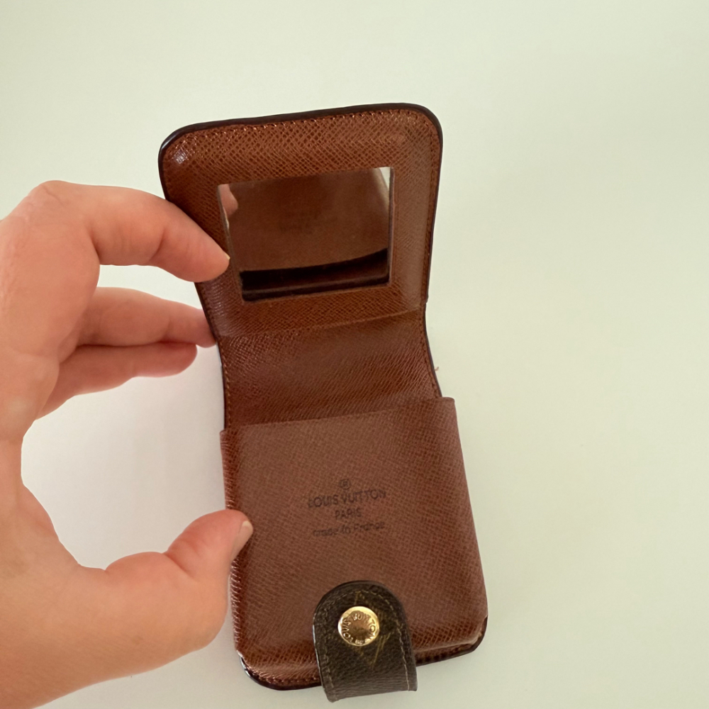 Louis Vuitton Miroir ou étui à rouge à lèvres vintage Louis Vuitton