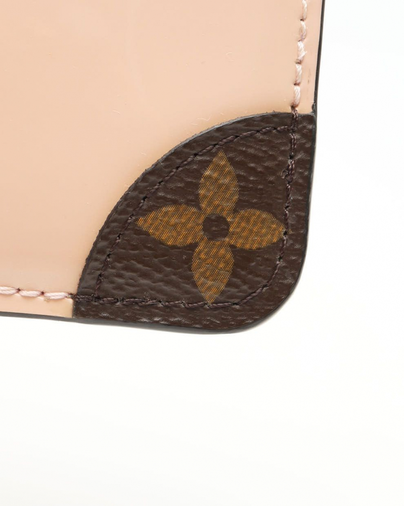 Louis Vuitton Monogram Card Holder