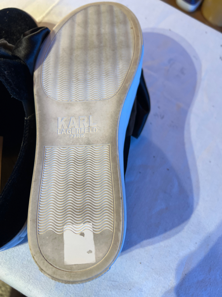 Karl Lagerfeld Classic