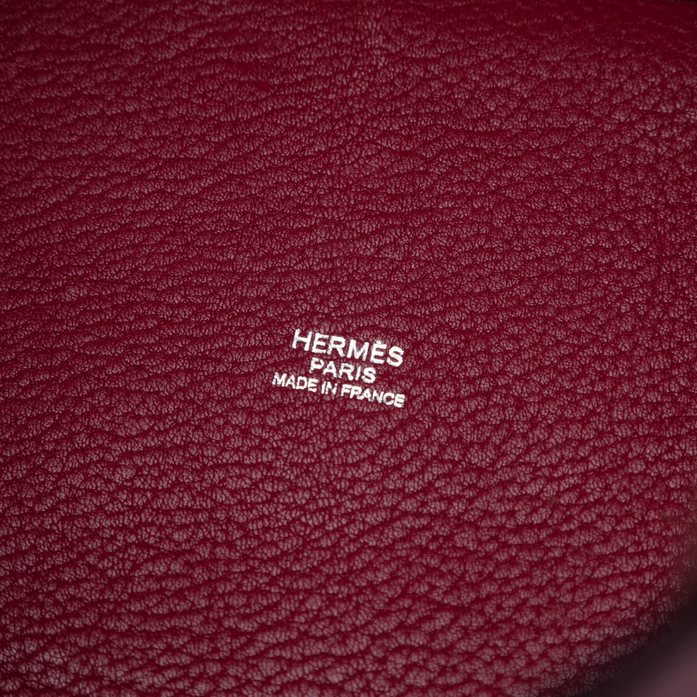 Hermès Picotin 18 Taurillon Clemence Leather Lock Bucket Handbag Rubis
