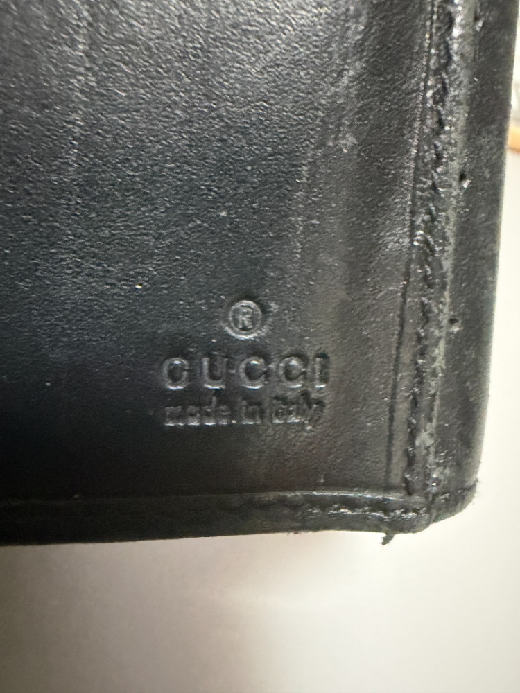 Gucci Brieftasche aus gestepptem Leder