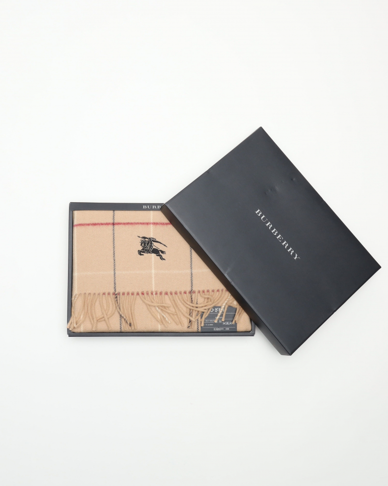 Burberry Nova Check Wool Scarf