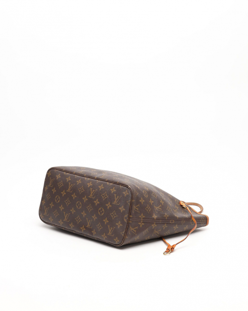 Louis Vuitton Monogram Neverfull MM Tote Bag