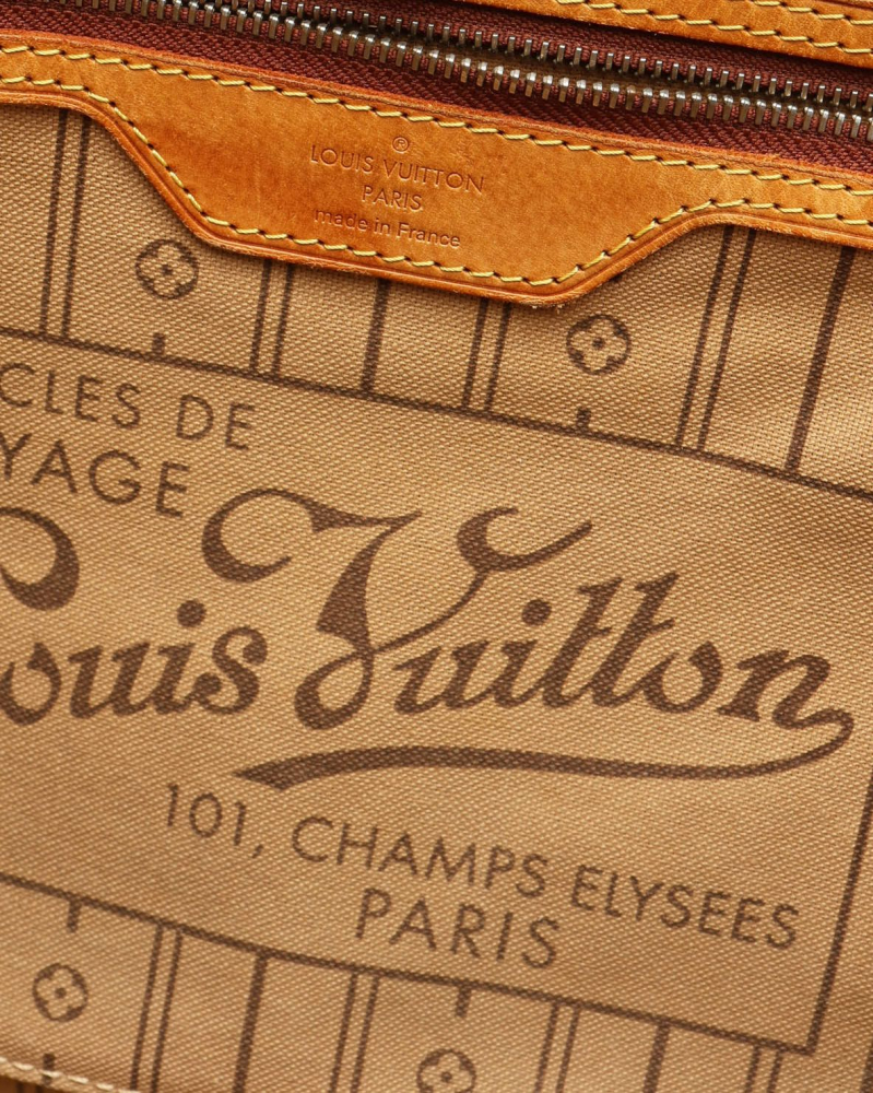 Louis Vuitton Monogram Neverfull MM Tote Bag