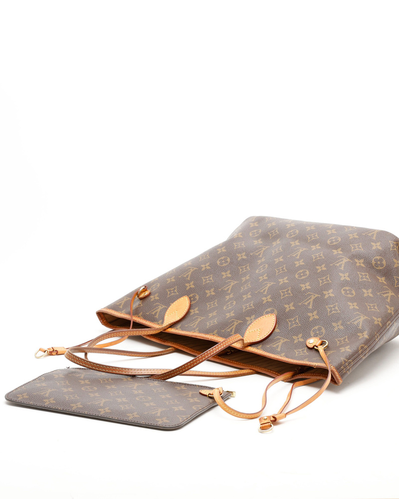 Louis Vuitton Monogram Neverfull MM Tote Bag