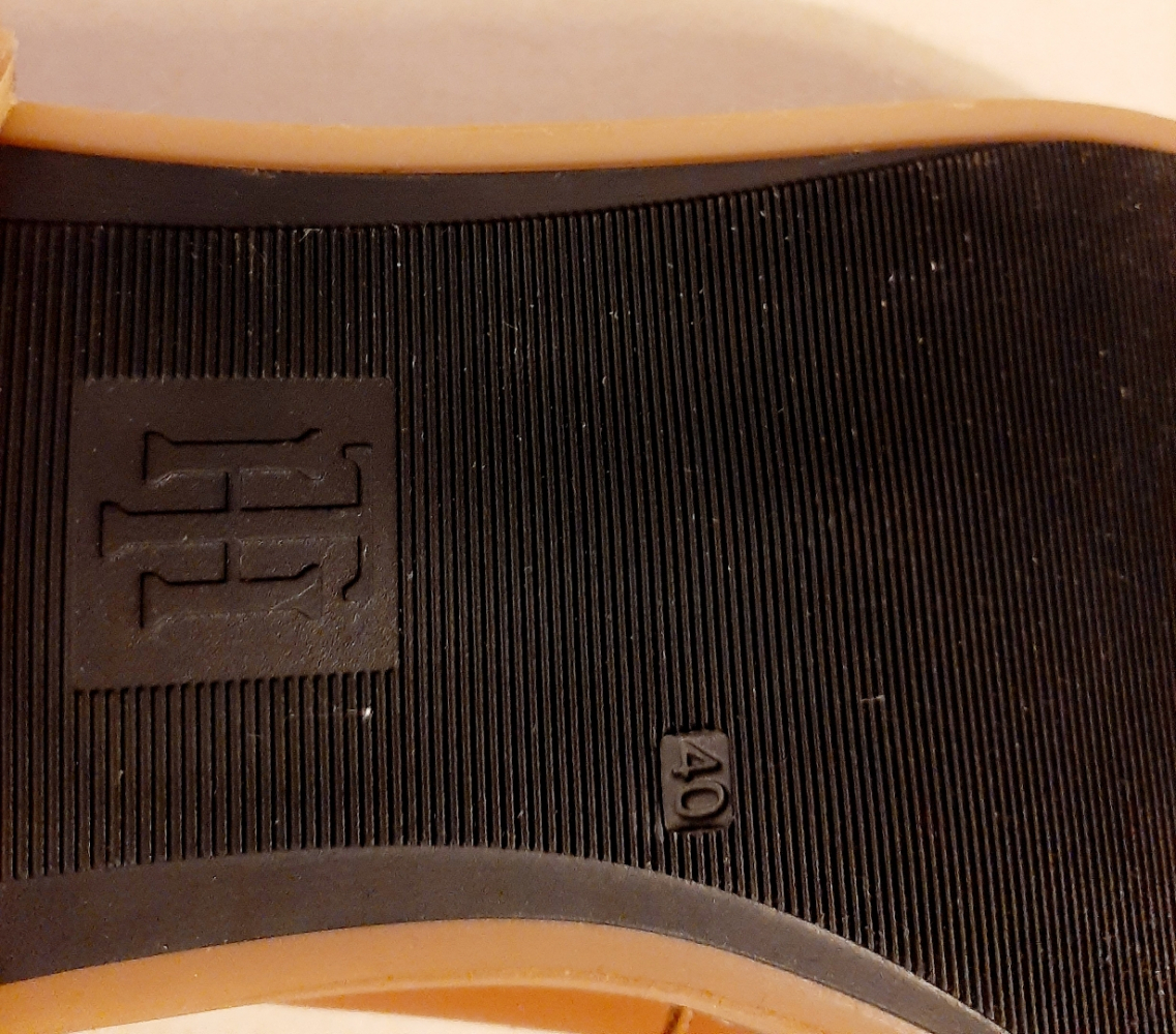 Tommy Hilfiger Klassische Mokassins aus cognacfarbenem Leder