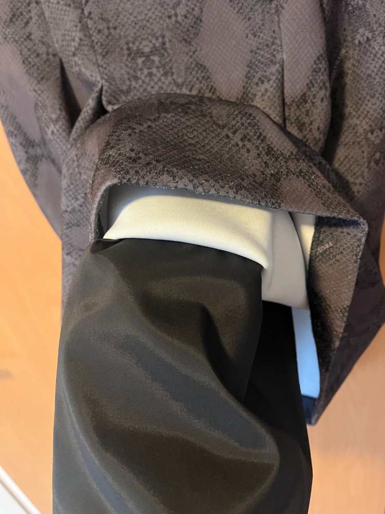 Trussardi Jeans Kleid mit Schlangenhautmuster