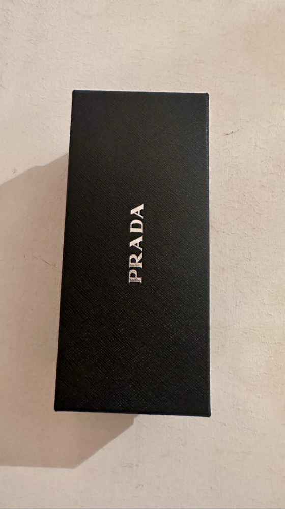 Prada Neuves Prada Lunettes de soleil