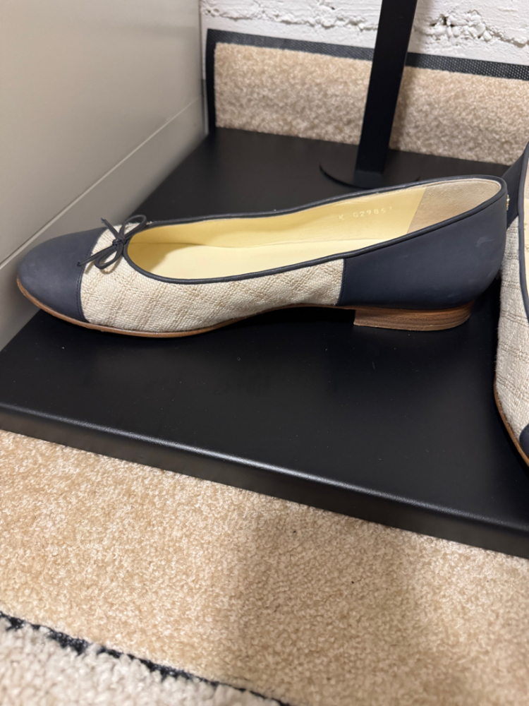 Chanel Ballerinas