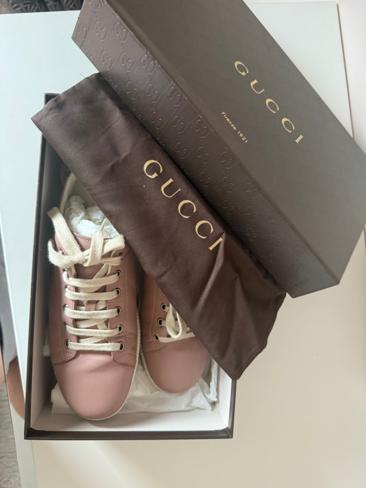 Gucci Sneakers 39