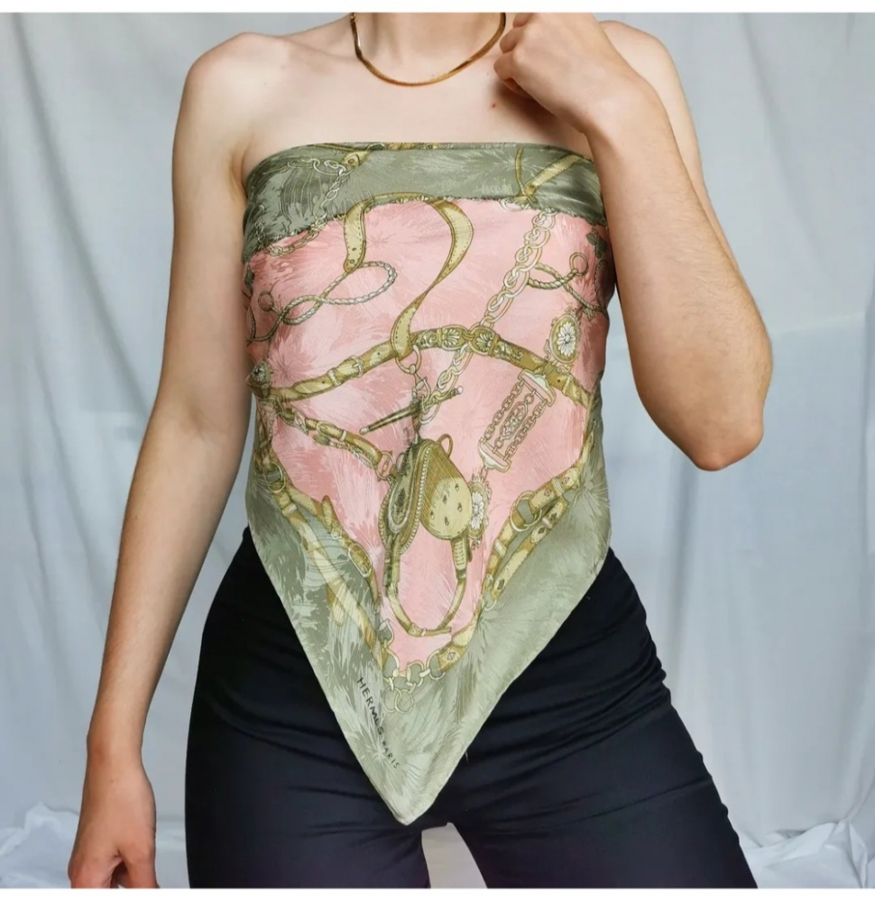 Hermès Foulard en soie