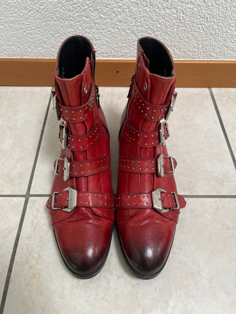 Melvin & Hamilton Rock