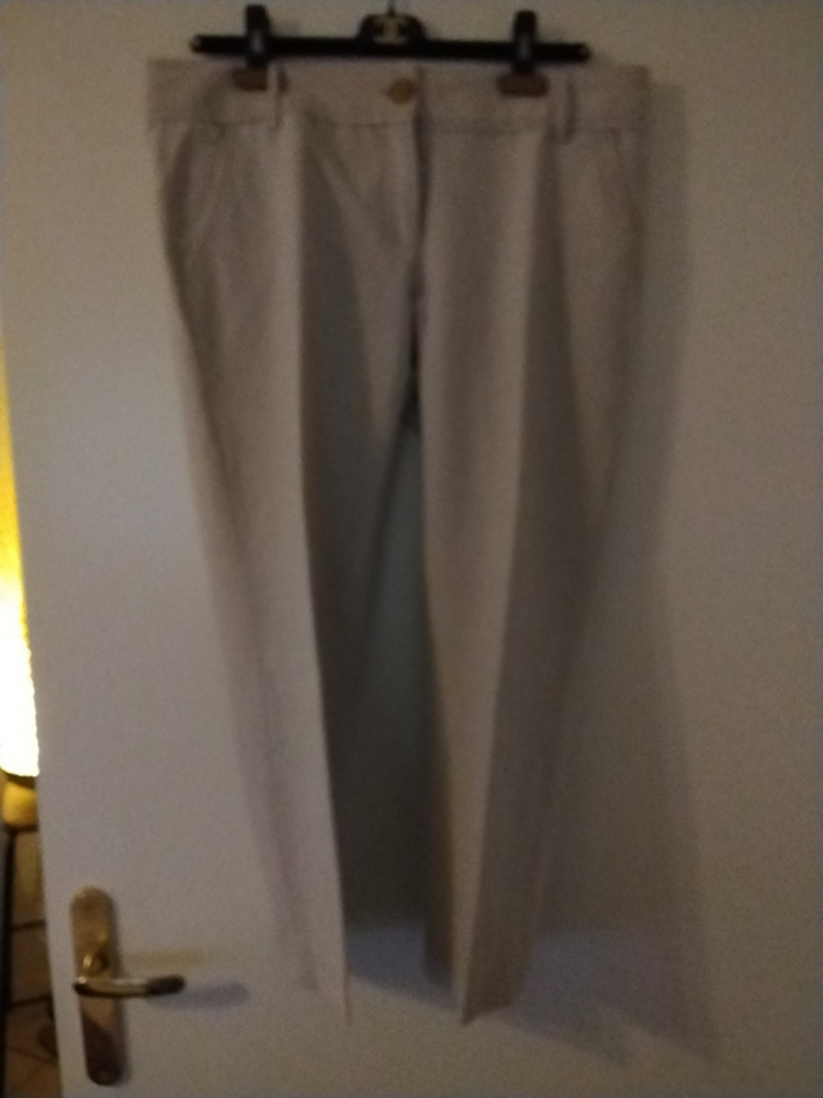 Phard Pantalon en lin epais .