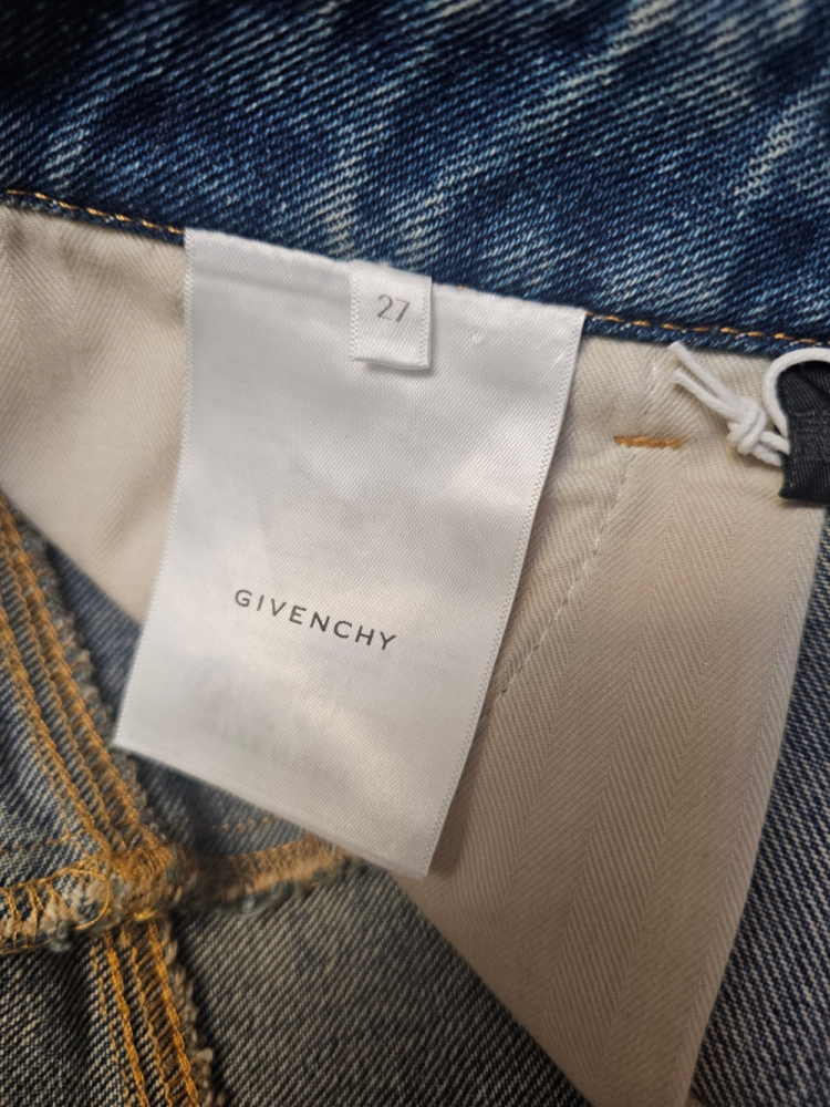 Givenchy Jeans