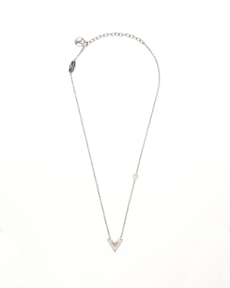 Louis Vuitton Essential V Necklace