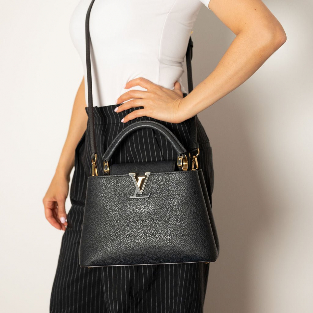 Louis Vuitton Capucines PM Taurillon Leather 2-Ways Handbag Black