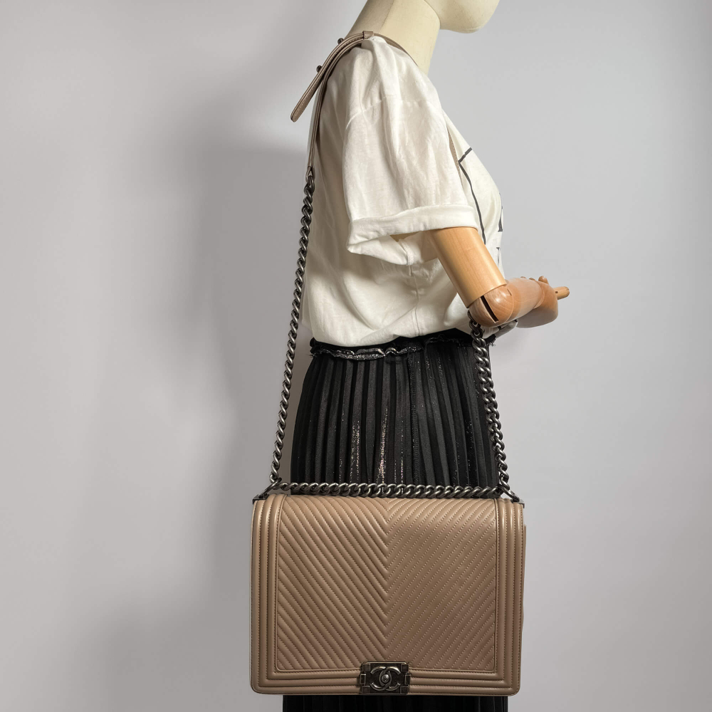 Chanel Boy Large 30 Chevron Calfskin Leather 2-Ways Flap Bag Beige