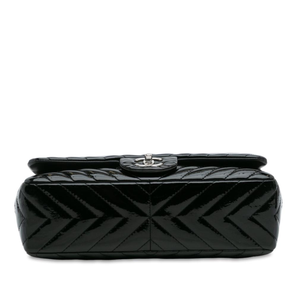 Chanel B Chanel Black Patent Leather Leather Jumbo Classic Chevron Patent Single Flap Italy