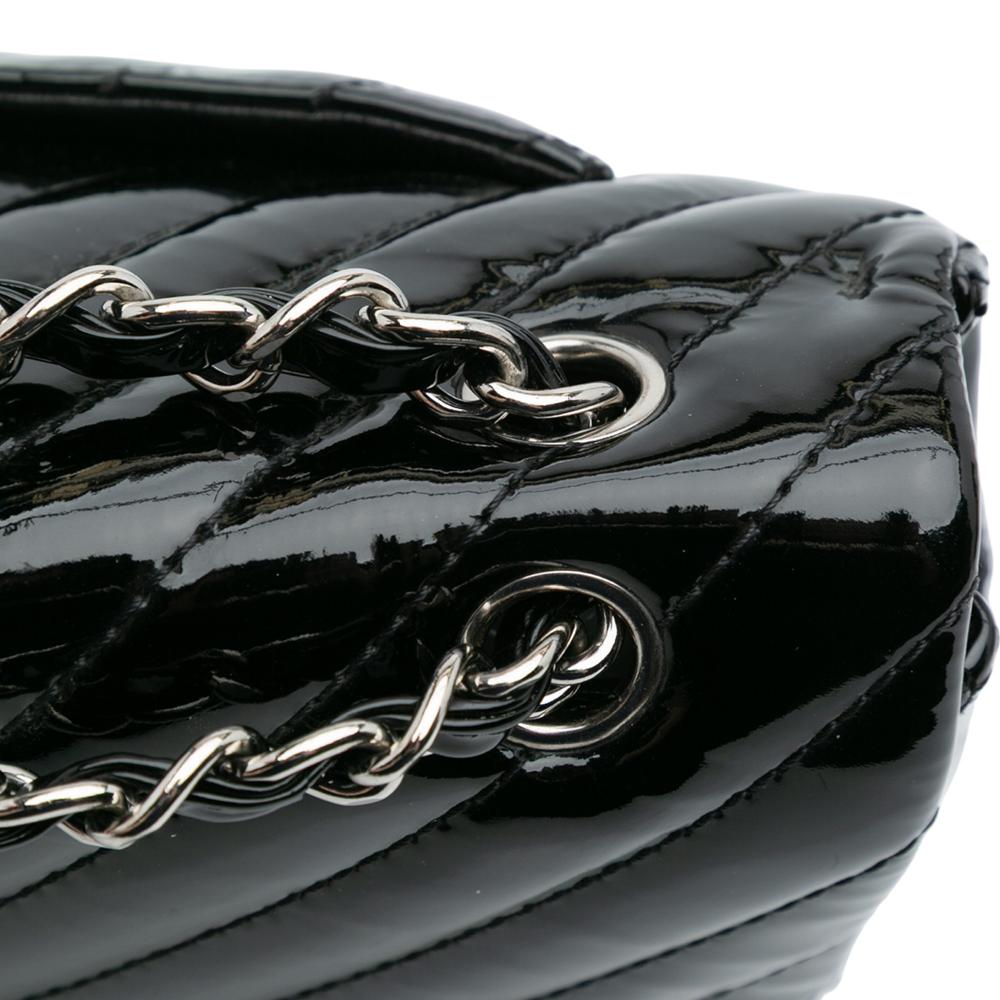 Chanel B Chanel Black Patent Leather Leather Jumbo Classic Chevron Patent Single Flap Italy
