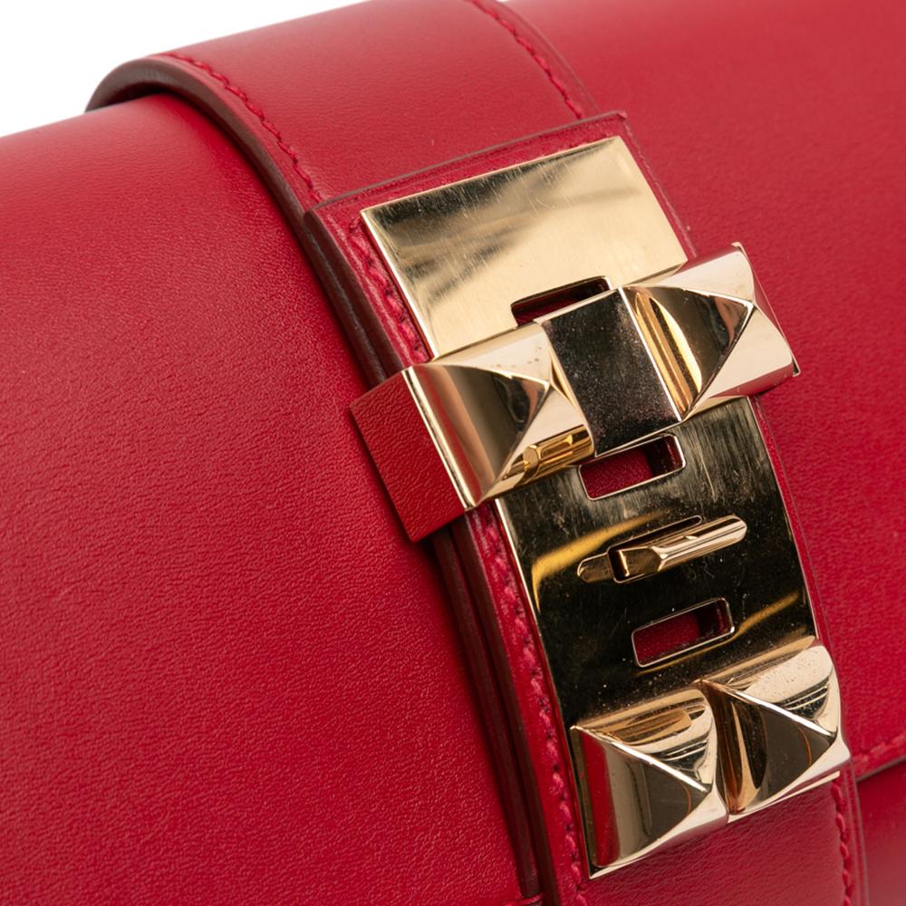 Hermès AB Hermès Red Calf Leather Tadelakt Medor 23 France