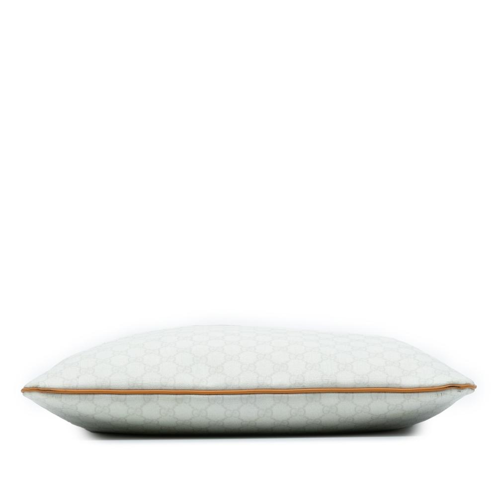 Gucci B Gucci White Coated Canvas Fabric GG Supreme Heritage Logo Flat Zip Tote Italy