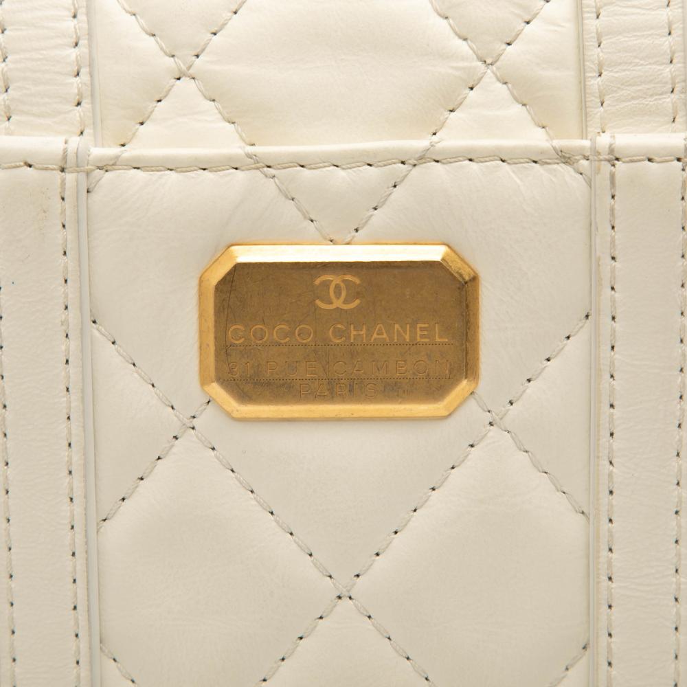 Chanel B Chanel White Ivory Calf Leather Mini Aged skin City School Flap France