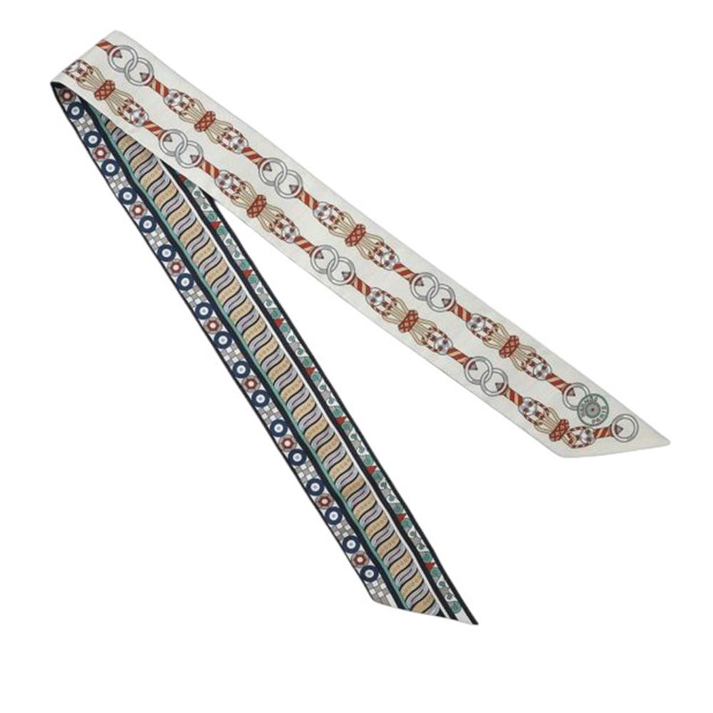 Hermès AB Hermès White Silk Fabric Harnais En Rosace Twilly Scarf France