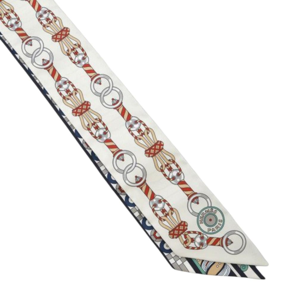 Hermès AB Hermès White Silk Fabric Harnais En Rosace Twilly Scarf France