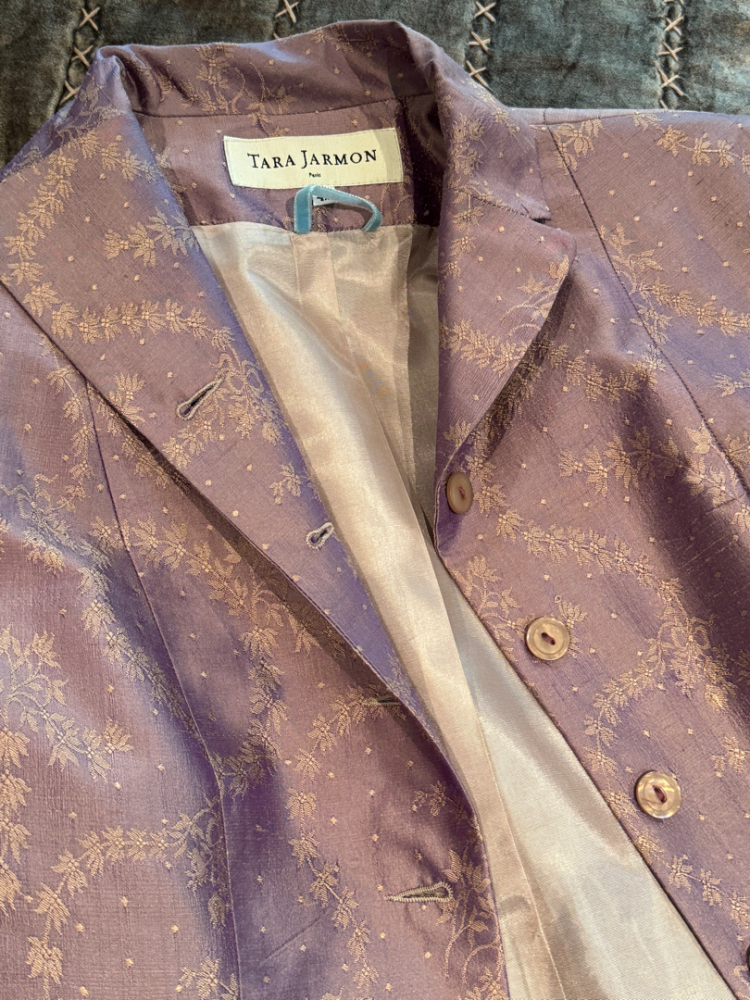 Tara Jarmon Besticktes Kleid und Jacke aus 100% Seide