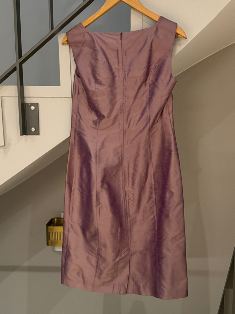 Tara Jarmon Besticktes Kleid und Jacke aus 100% Seide