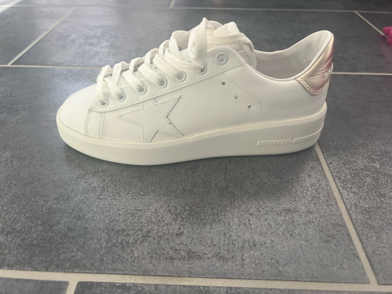 Golden Goose Deluxe Brand Superstar
