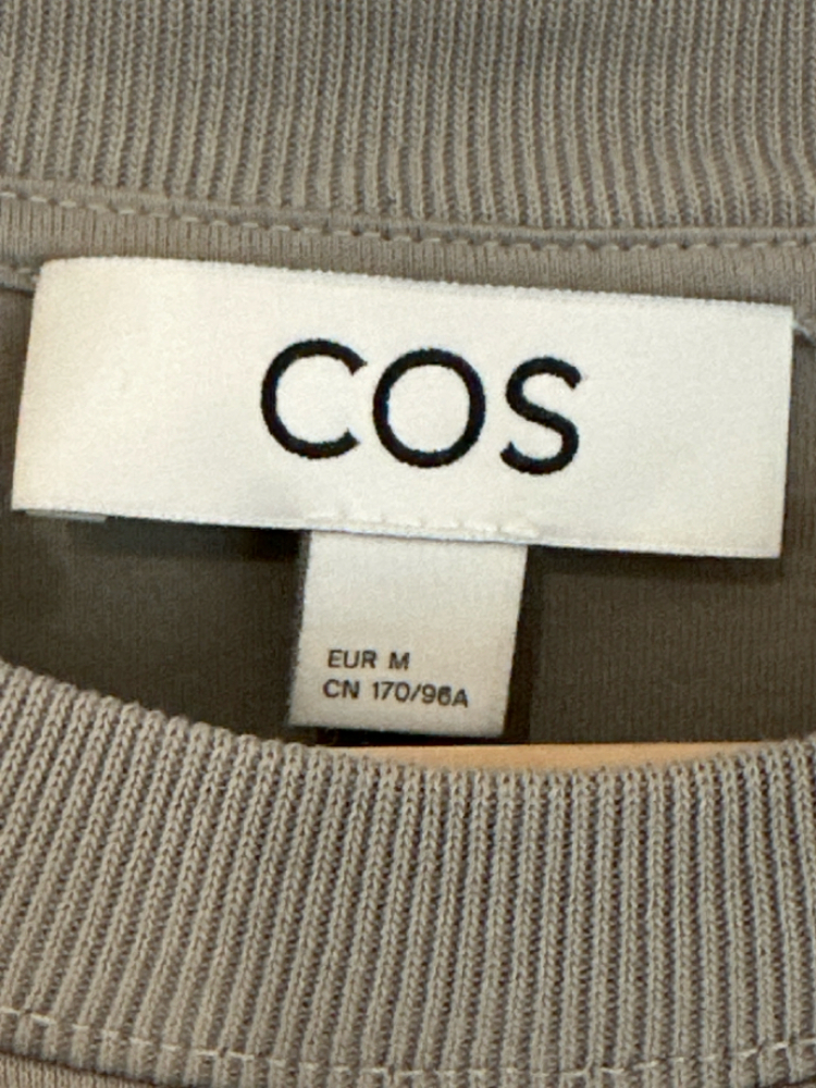 Cos T-Shirt