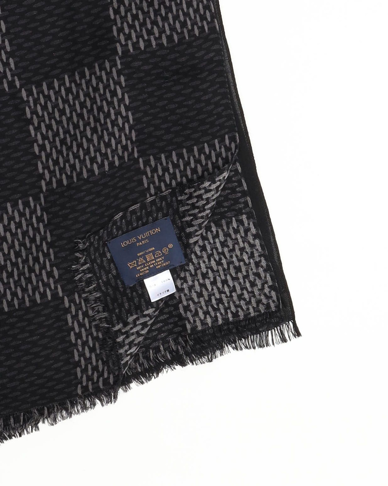 Louis Vuitton Damier Scarf