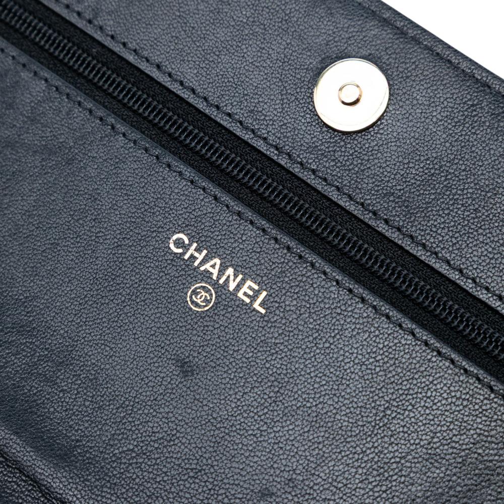 Chanel Black Sheepskin Leather Leather Chevron Sheepskin Mademoiselle Vintage Wallet on Chain Italy