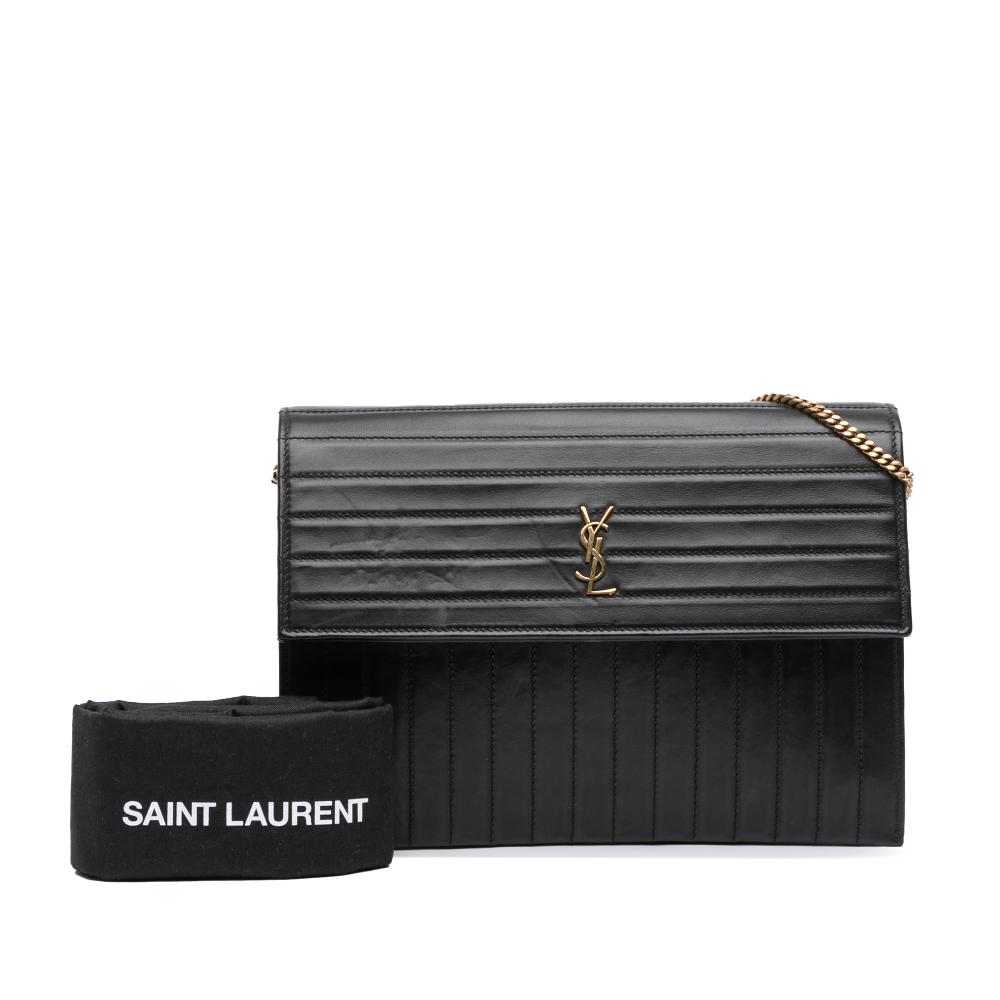 Saint Laurent B Saint Laurent Black Calf Leather Quilted skin Victoire Chain Crossbody Italy