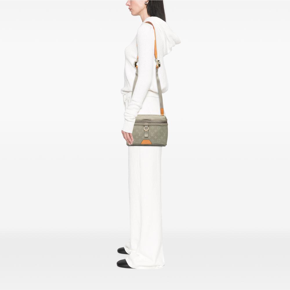 Louis Vuitton B Louis Vuitton Gray Light Gray Nylon Fabric Monogram Titanium Messenger PM Italy