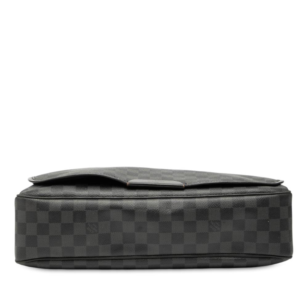 Louis Vuitton B Louis Vuitton Black Damier Canvas Fabric Damier Graphite Daniel GM France