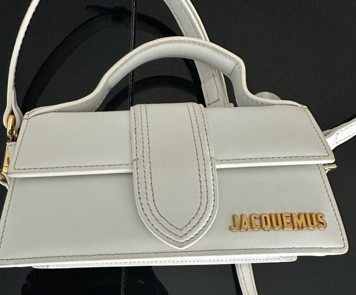 Jacquemus B Jacquemus Weißes Kalbsleder Mini Le Bambino Italien