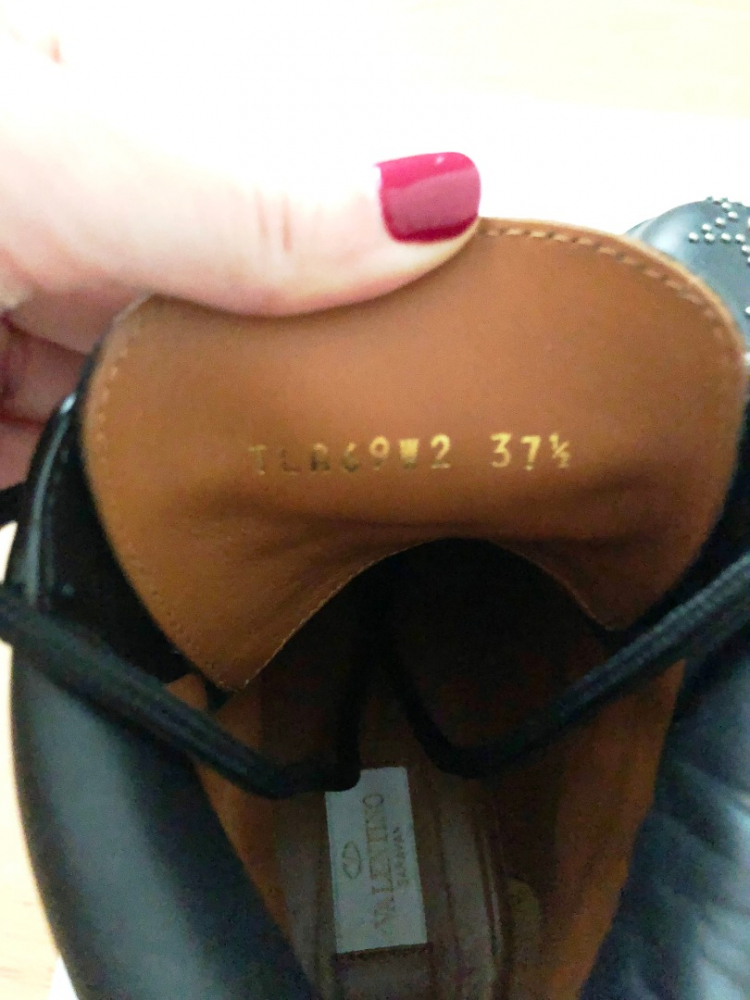 Valentino Combat de cuir clouté en étoile