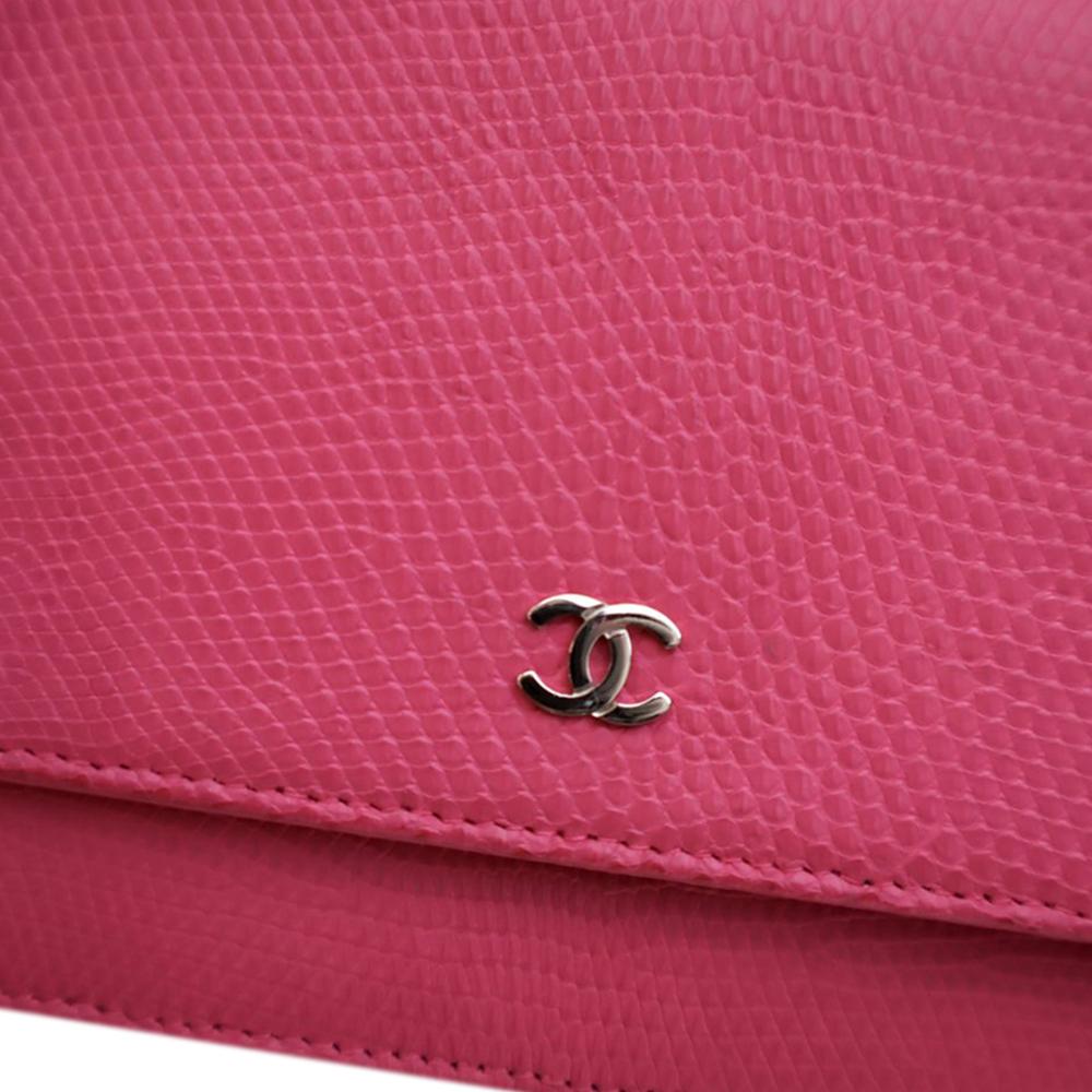 Chanel B Chanel Pink Dark Pink Calf Leather CC Lizard Embossed skin Wallet On Chain Italy