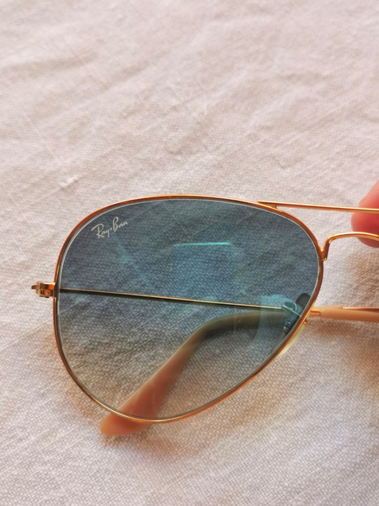 Ray-Ban Aviatior Blue Gradient