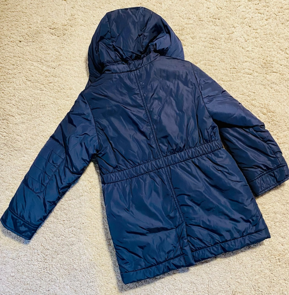 Gucci Daunenmantel mit GG