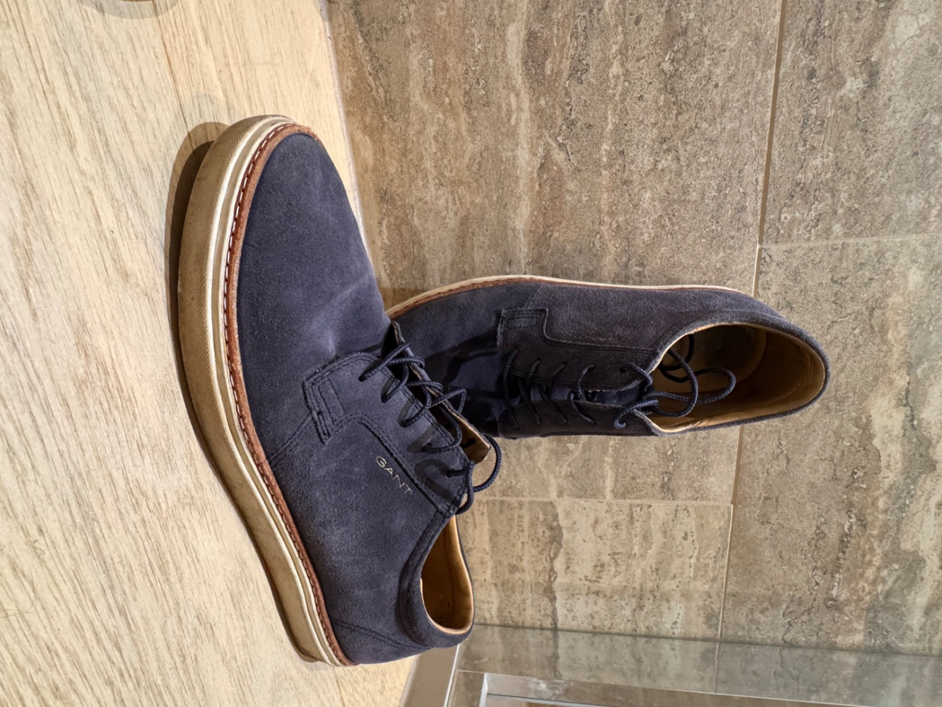 Gant Chaussures à lacets en cuir et daim