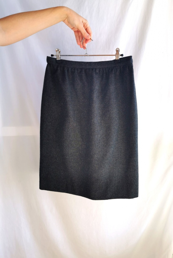 Celine Wool dark grey skirt