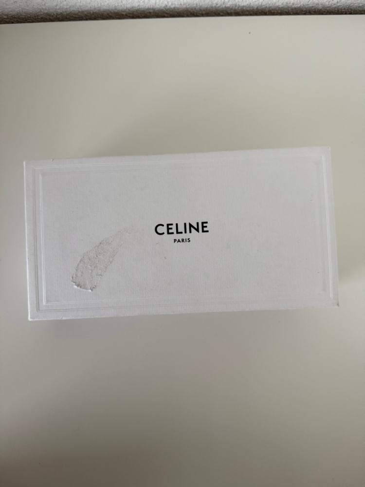 Celine The Maillon Triomphe 01