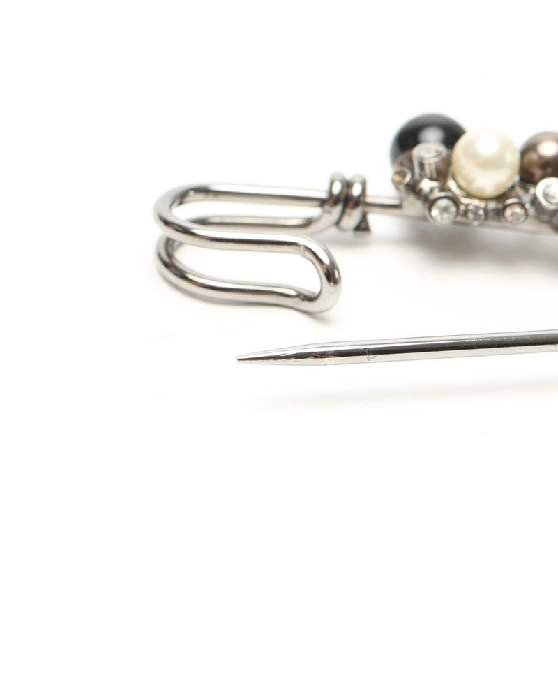 Chanel Coco Mark Rhinestone/ Pearls Brooch