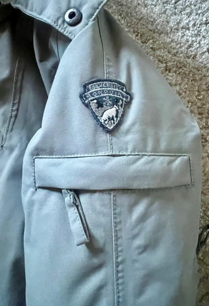 Bonpoint Veste/Veste de ski avec capuche amovible + talon en fourrure